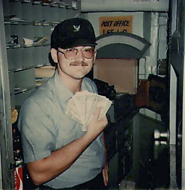 money.jpg (28124 bytes)