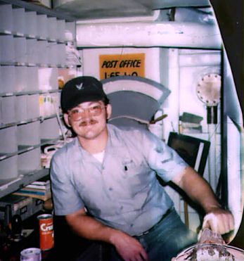 pc_worrk2.jpg (26764 bytes)